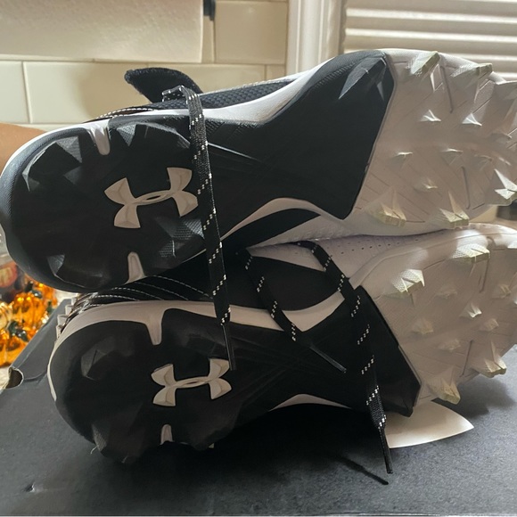 Never worn brand new - Picture 3 of 6